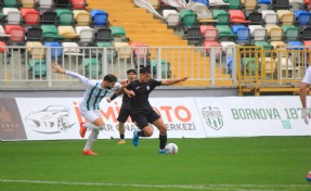 Bursaspor,  Bornova 1877 takımına gol yağdırdı