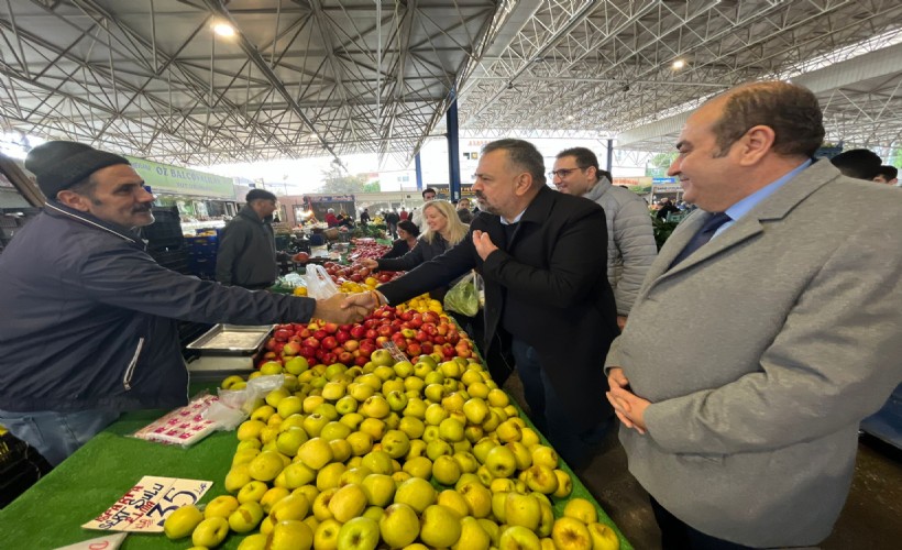 CHP'li Aslanoğlu'ndan pazar mesaisi ve AK Parti'ye sert tepki: 'Pazara çıkmaya yüzleri yok!'