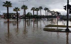 İzmir dahil 6 il için turuncu kodlu yağış uyarısı