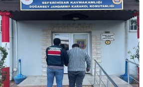 İzmir'de 30 yıl hapis cezasıyla aranan firari hükümlü yakalandı