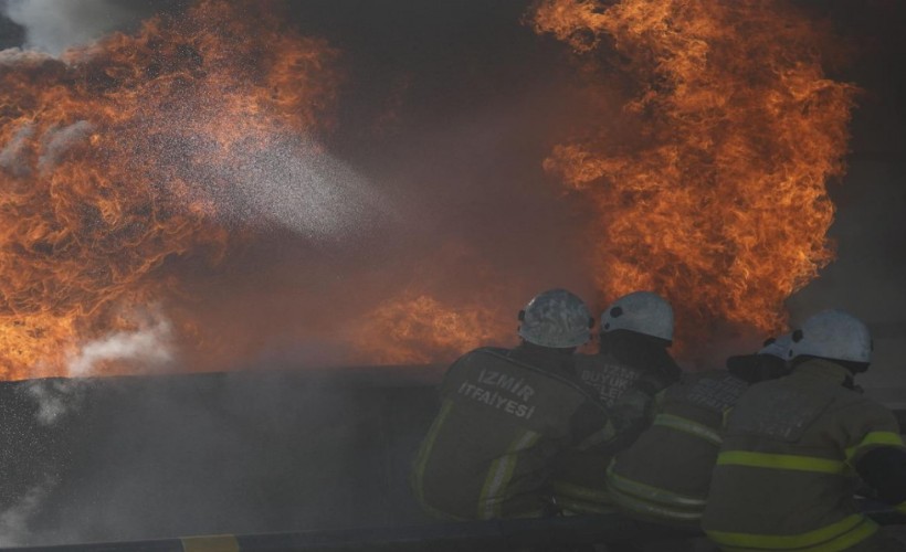 İzmir’de 16 bin yangının 7 bin 200’ü sigara kaynaklı