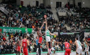 Karşıyaka, Bursa deplasmanında galip