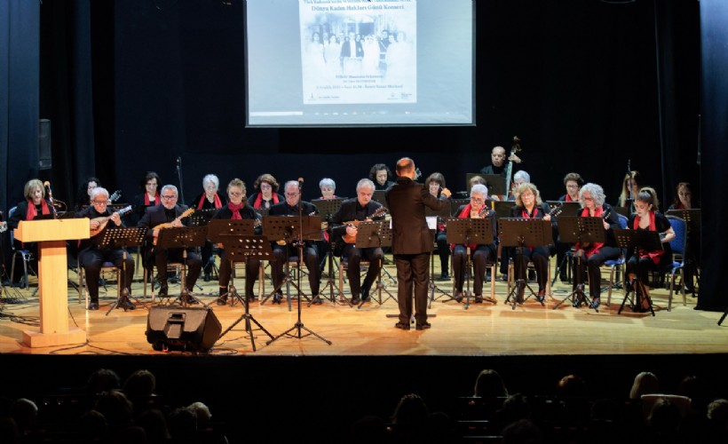 Türk kadınının gurur gününde muhteşem konser