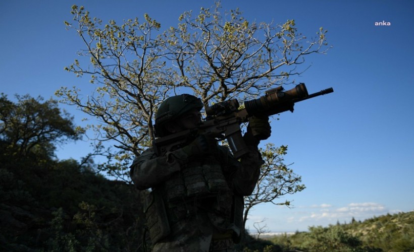 2 PKK’lı terörist teslim oldu