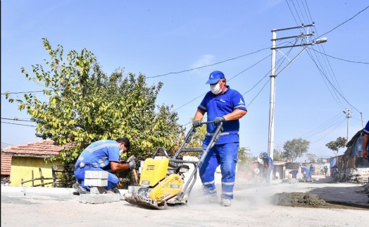 Acil çözüm ekipleri İzmir’e iz bıraktı