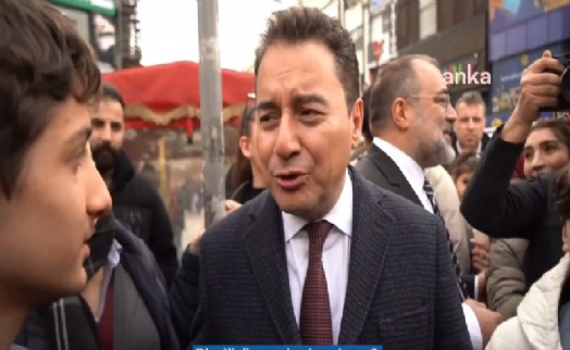 Ali Babacan: Gençler, bırakın kahve içmeyi, aç kalmamanın hesabını yapıyor