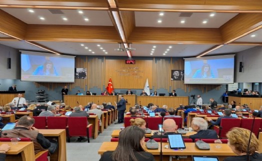 Büyükşehir'de durgun meclis: İZBETON sermaye istedi