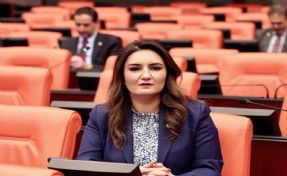 CHP'li Kılıç'tan iktidara tepki: Ev yerine barikat kurdular