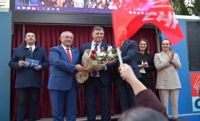 Cemil Tugay: İzmir’in halkının hakkında gözü olan kaybedecek