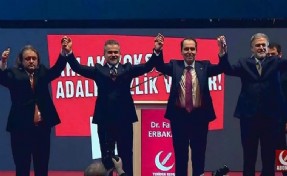 Erbakan Yeniden Refah'ın İzmir Büyükşehir adayını açıkladı!