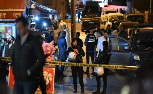 Erdoğan duyurdu: Silahlı saldırganlardan biri yakalandı