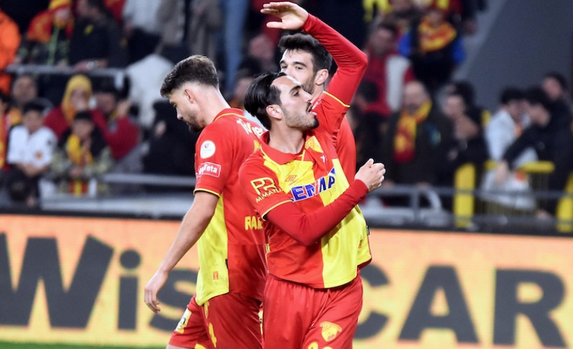 Göztepe'de Yalçın Kayan yıldızlaştı