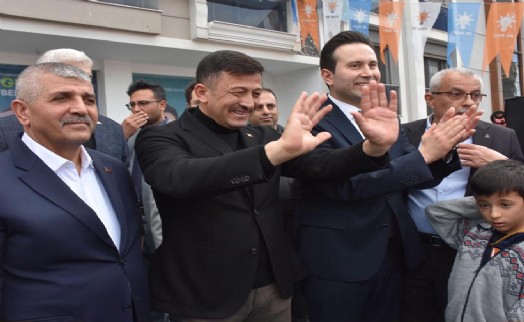 Hamza Dağ'dan 'Körfez' çıkışı: 'Körfez'de yüzeceğiz' deyip Güzelbahçe'de denize girecek değilim