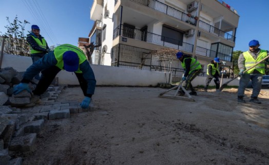 İZSU’dan Dikili, Bergama ve Kınık’ta üstyapı çalışması