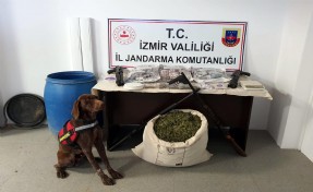 Menderes'te 11,5 kilo esrar ele geçirildi; 2 gözaltı