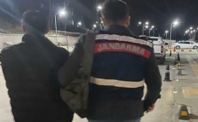 İzmir merkezli 9 ilde DHKP-C ve MLKP operasyonunda 9 tutuklama