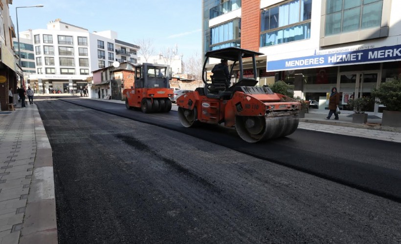 Menderes’te yol çalışmalarında ikinci etap başladı