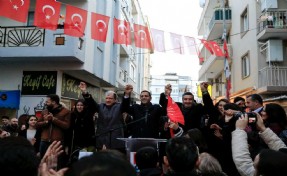 Narlıdereliler, CHP'nin Belediye Başkanı Adayını coşkuyla karşıladı