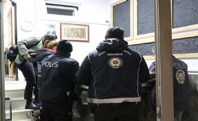 İzmir'de 'Kalkan-15' operasyonu:  35 otele işlem yapıldı!