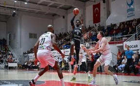 Aliağa Petkimspor, Beşiktaş'a mağlup oldu