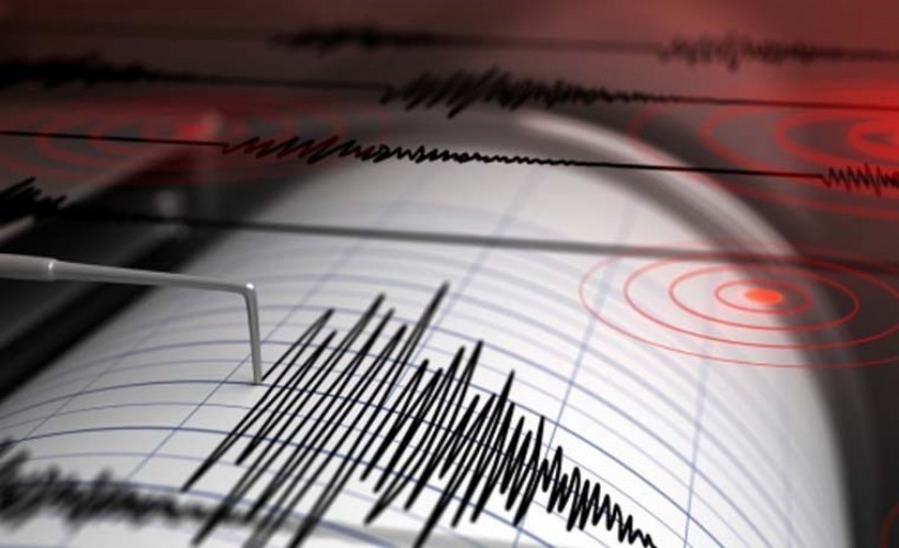 Antalya'da korkutan deprem!