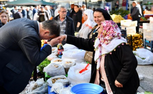 Cemil Tugay’dan emekli dayanışma kartı