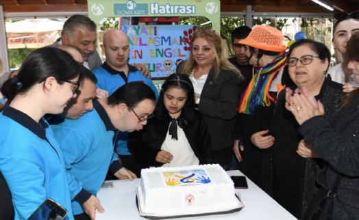 Bornova’da artı 1 farkındalık etkinliği