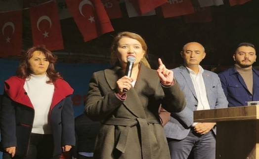 Burcu Köksal'a bir tepki de Gökçen'den: Vatandaşlar başımızın üstüne