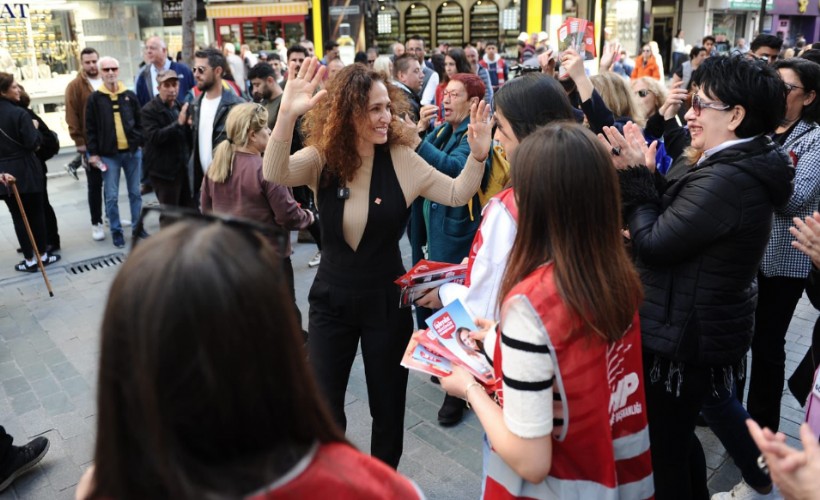 CHP'li Yıldız Ünsal’dan ‘Açık Hava Kent Müzesi’ ve ‘Karşıyaka Karnavalı’ müjdesi