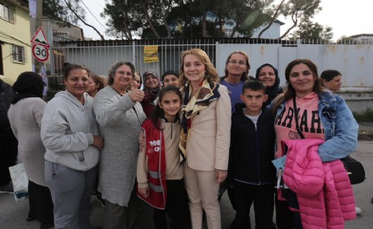 CHP’li Mutlu, DİSK Genel-İş işçi buluşması'na katıldı: Halk günü sözü verdi