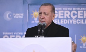 Erdoğan: Özel tıpkı selefi gibi darbe sever çıktı