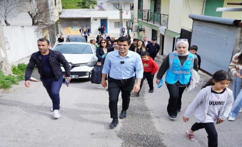 Kırkpınar Onur Mahallesi'nden seslendi: Bayraklı'nın makus talihi değişecek!