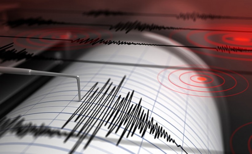 Komşu'da 4,8 büyüklüğünde deprem