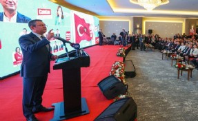 Özgür Özel'den Erdoğan'a İzmir göndermesi: AKP’nin ampulünü gizliyorlar