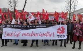 TKP'den Bakırköy'de 'Laiklik' eylemi: Zübüklerden kurtulacağız!