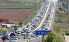 Bakan Yerlikaya: Dönüşler başladı, trafik yoğunluğu artıyor