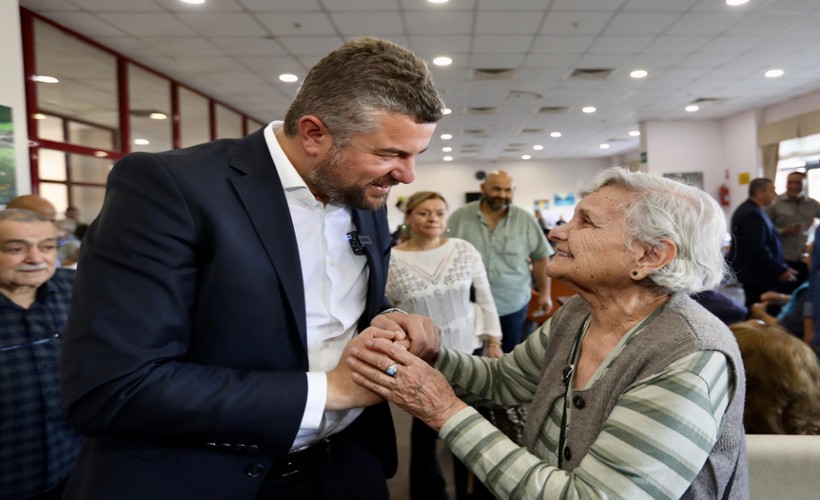 Başkan Görkem Duman'dan Buca'nın çınarlarına bayram ziyareti