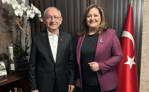 Burcu Köksal, Kılıçdaroğlu'nu ziyaret etti: 'Üzerimde emeği çok'