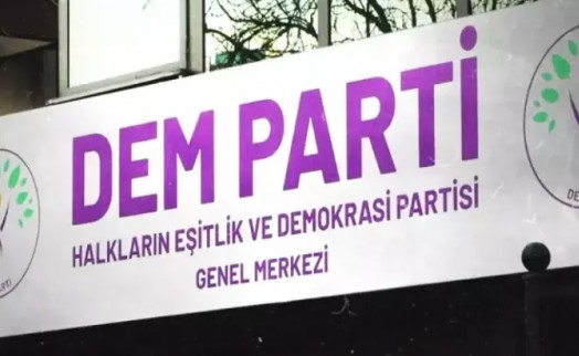 DEM Parti kayyum atanan 5 kenti geri aldı