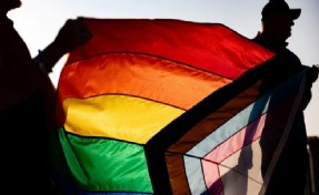 Irak, eşcinsel ilişkileri suç kapsamına aldı: 'İnsan haklarına darbe'