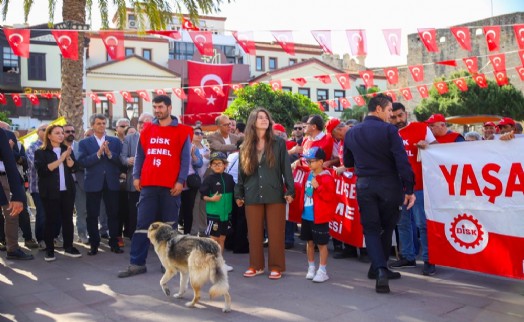 Çeşme’de 1 Mayıs coşkusu