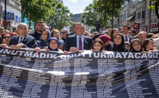 301 madenci için duygusal buluşma: Tugay ailelerle buluştu