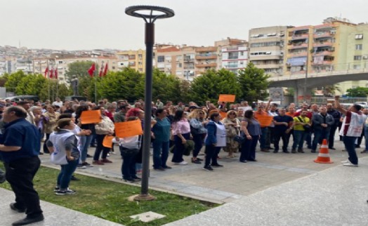 Bayraklı'da yaşanan 'maaş' krizine AK Parti'den tepki: Maaş eksik algı tam!