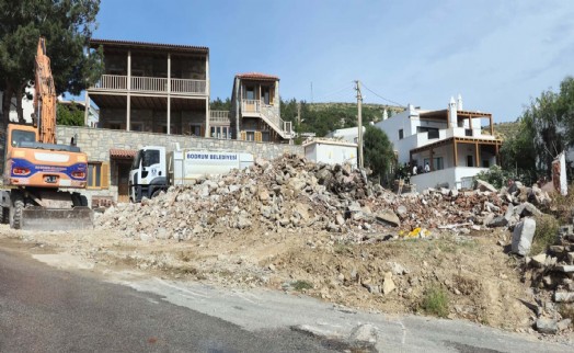 Bodrum'da 42 yapı hakkında yıkım kararı, 94'üne ise mühür