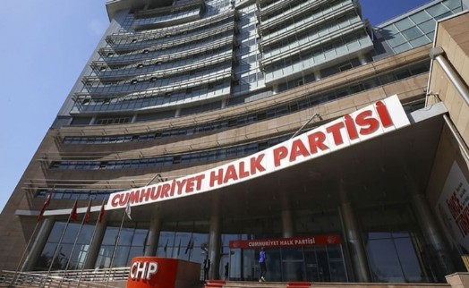 CHP'den 'şatafat' ve 'kayırmacılık' genelgesi