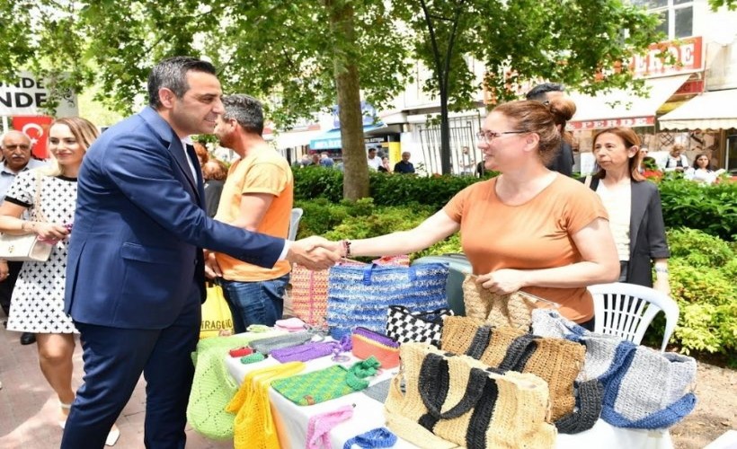 Çiğli Belediyesi’nden Anneler Günü kermesi