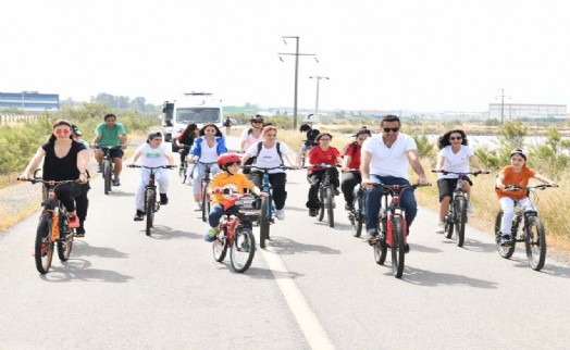 Çiğlili bisikletseverler 19 Mayıs için pedal çevirdi