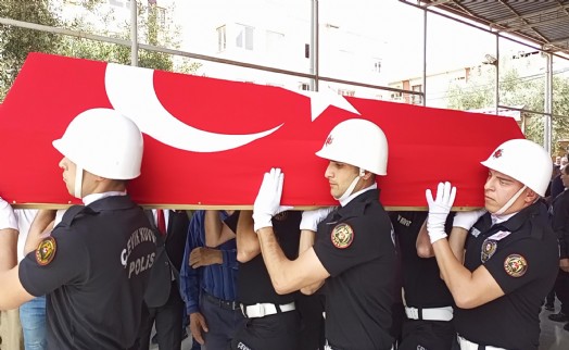 Görev başında kalp krizinden şehit olan polis memuru, Nazilli'de toprağa verildi