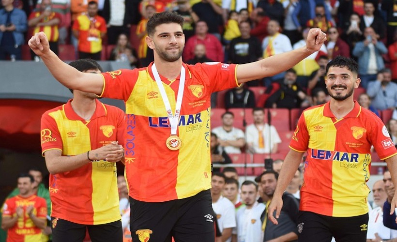 Göztepe Ümit Akdağ'da ısrarcı