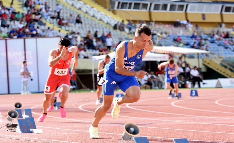 İzmir'de atletizm şöleni başladı